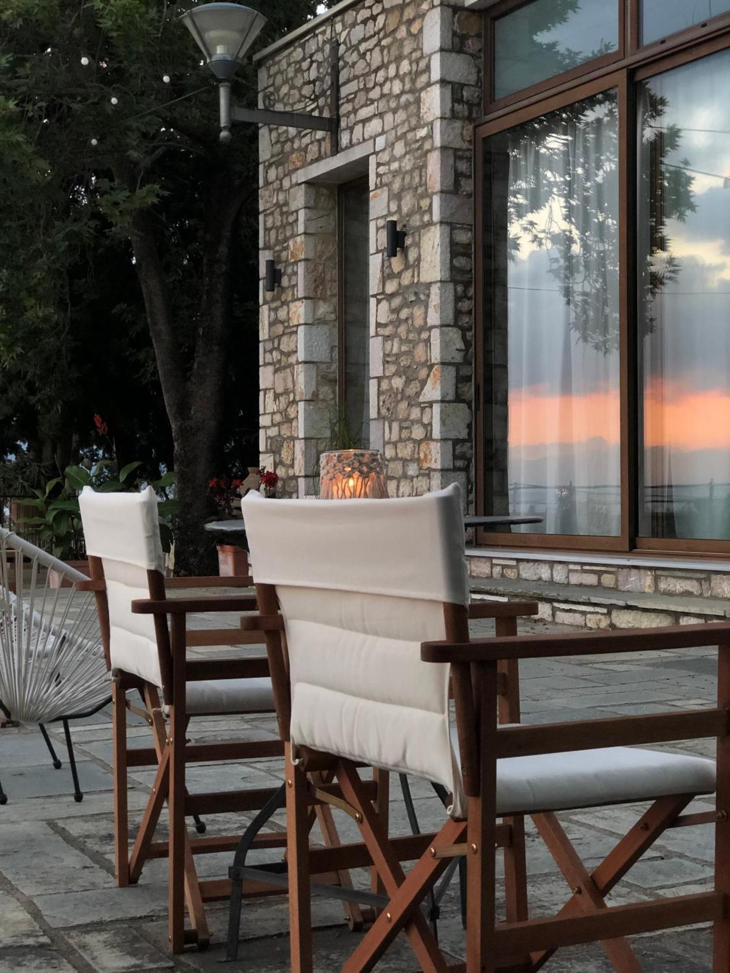 Polas Residencies Aparthotel Kalamata Exterior foto