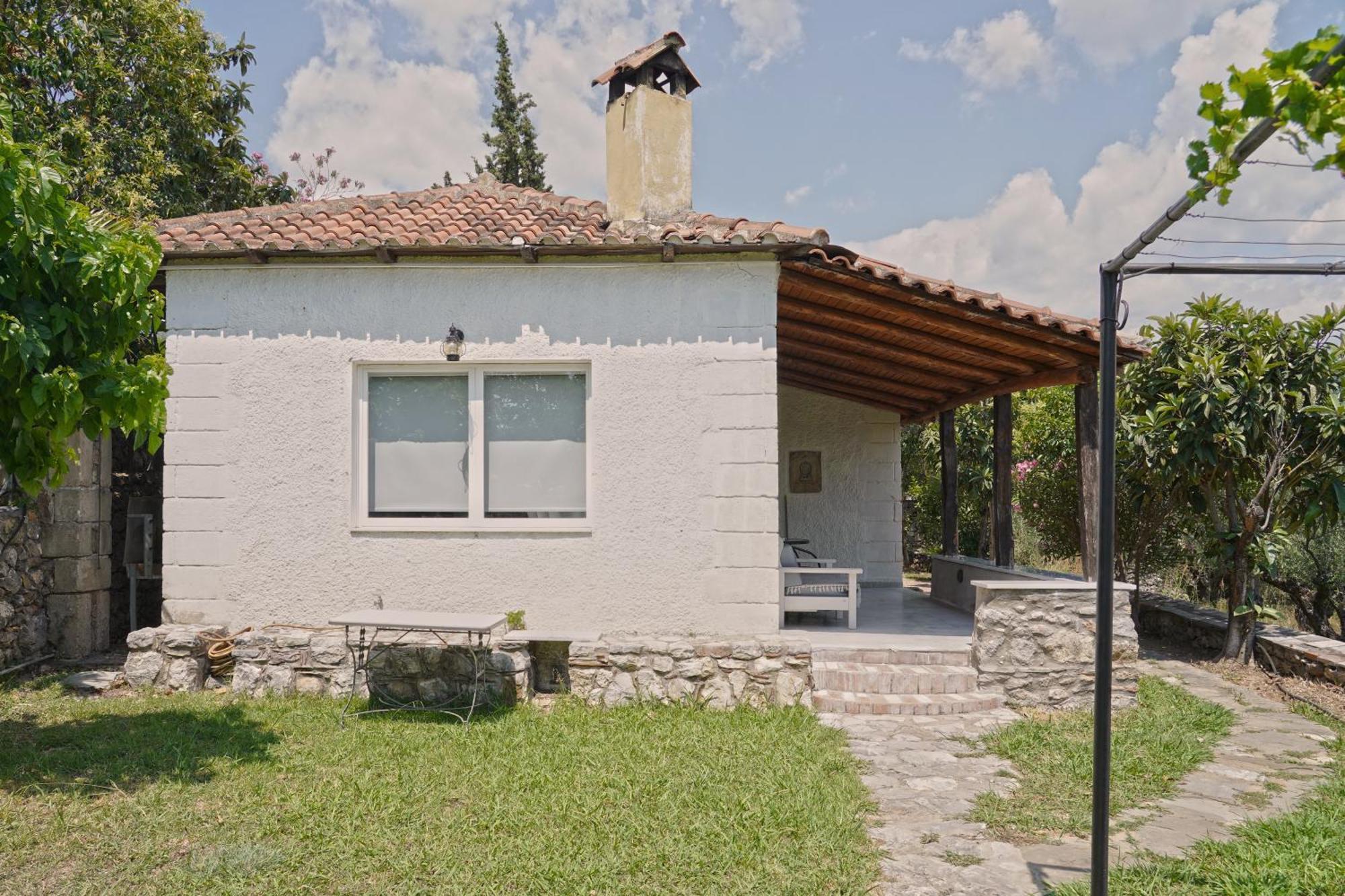 Polas Residencies Aparthotel Kalamata Exterior foto
